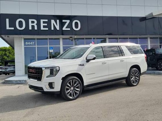 GMC YUKON XL 2022 1GKS2FET8NR223581 image